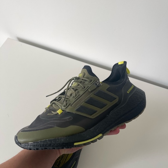 ADIDAS ULTRABOOST 21 GORE-TEX FOCUS OLIVE - Picture 4 of 5